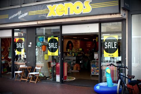 Xenos .
